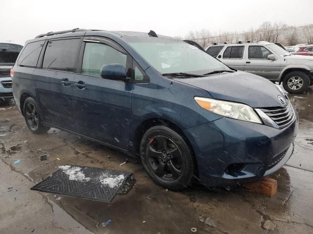 2011 Toyota Sienna LE