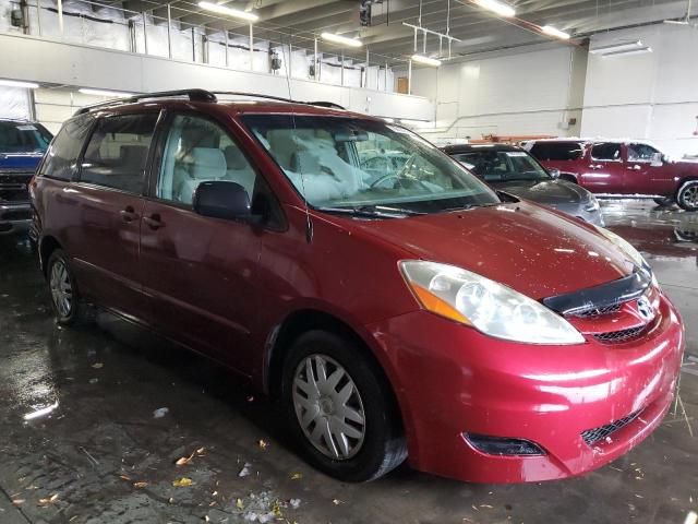 2008 Toyota Sienna CE