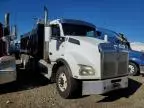 2018 Kenworth Construction T880