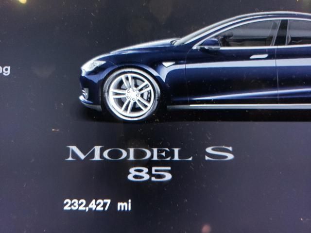 2013 Tesla Model S