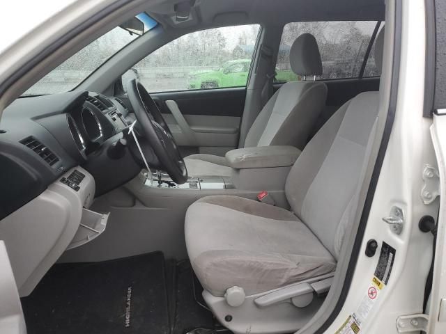 2013 Toyota Highlander Base