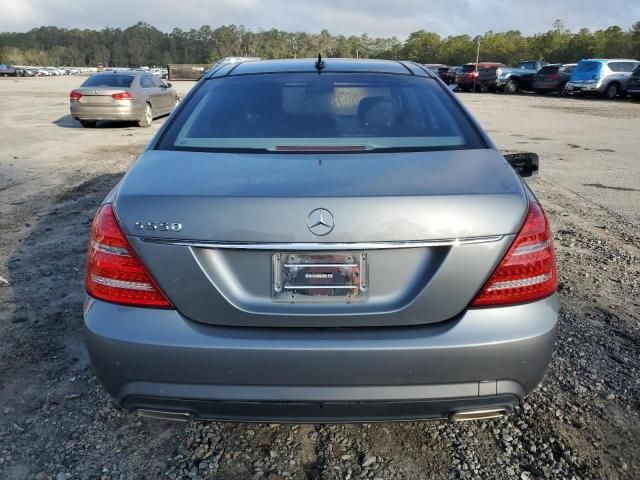 2010 Mercedes-Benz S 550