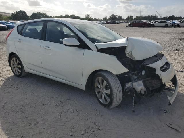 2012 Hyundai Accent GLS