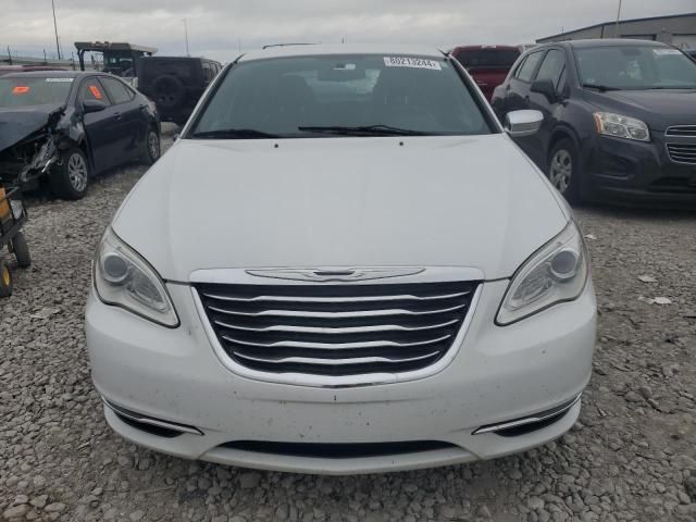 2014 Chrysler 200 Limited