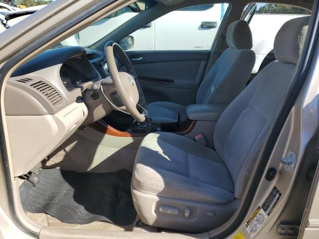 2004 Toyota Camry LE