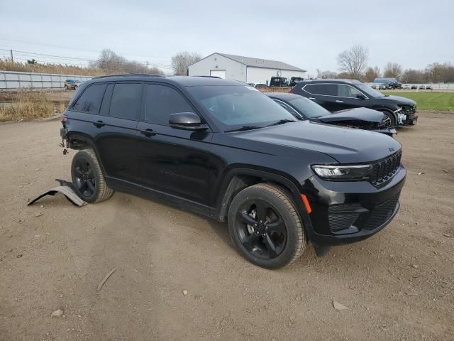 2022 Jeep Grand Cherokee Laredo