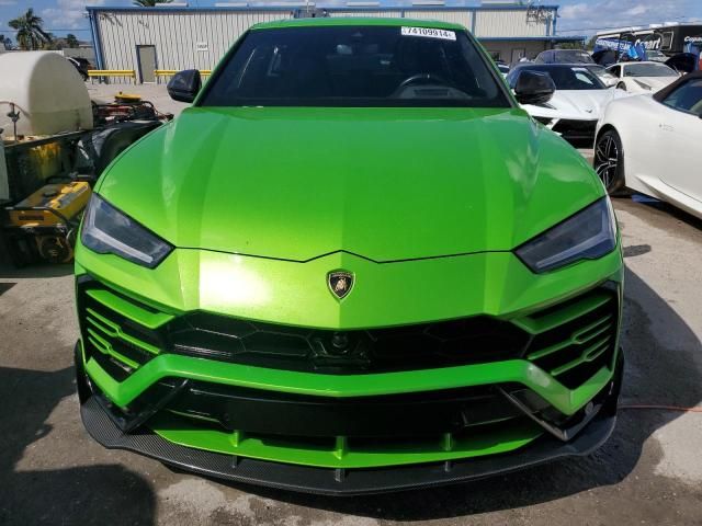 2021 Lamborghini Urus