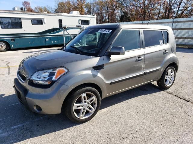 2011 KIA Soul +