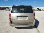 2009 Chrysler Town & Country LX