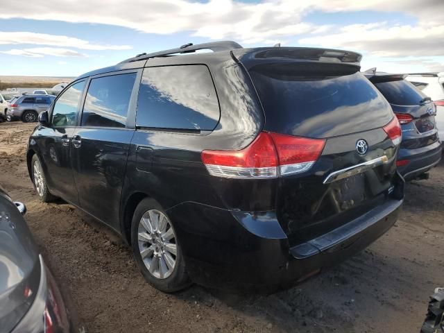 2011 Toyota Sienna XLE