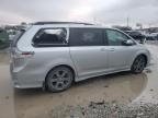 2020 Toyota Sienna SE