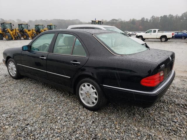 1999 Mercedes-Benz E 320