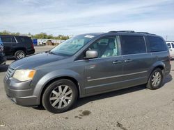 Carros con título limpio a la venta en subasta: 2009 Chrysler Town & Country Touring