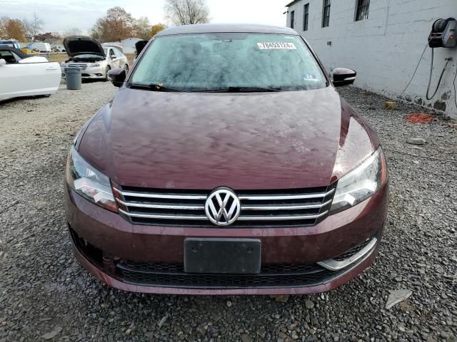 2014 Volkswagen Passat SE