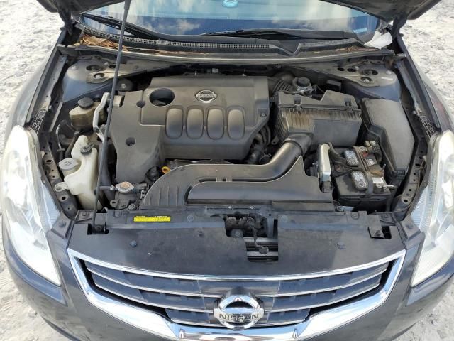 2010 Nissan Altima Base