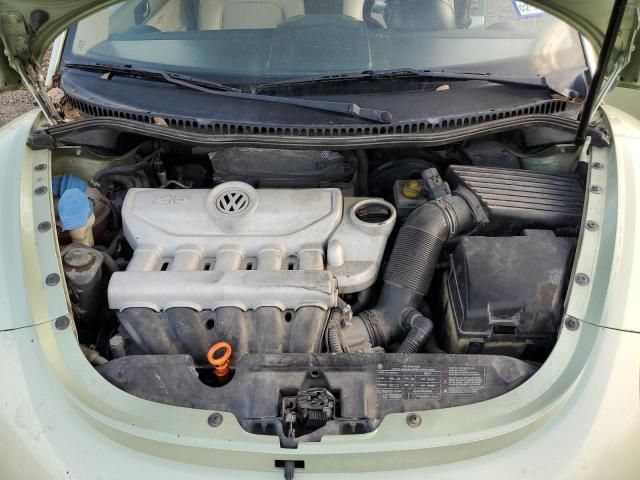 2009 Volkswagen New Beetle S