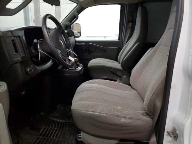 2017 Chevrolet Express G2500