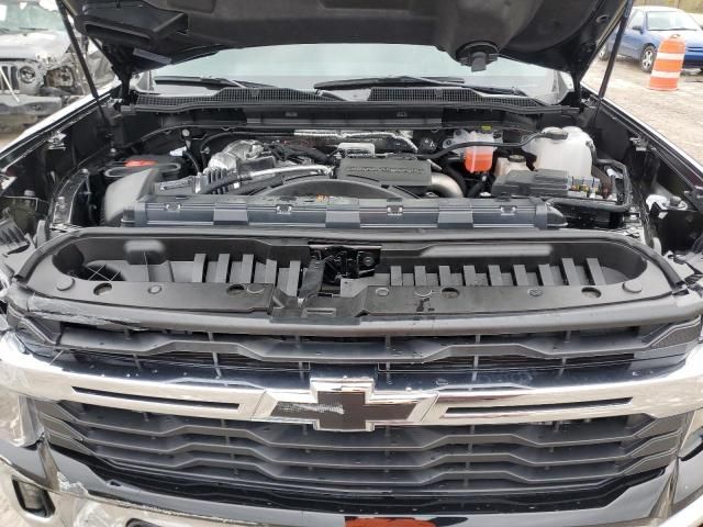 2024 Chevrolet Silverado K3500 LT