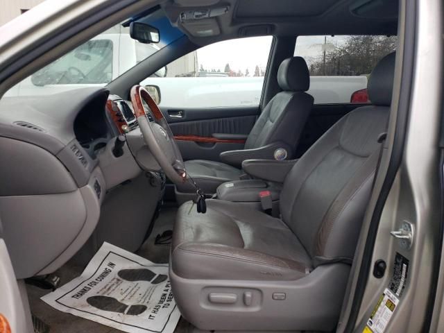 2007 Toyota Sienna XLE