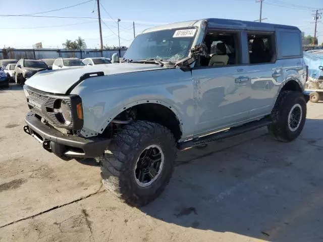 2023 Ford Bronco Base