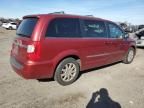 2012 Chrysler Town & Country Touring L