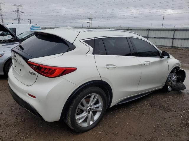 2017 Infiniti QX30 Base