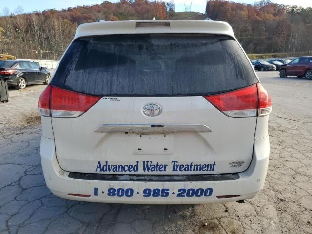 2014 Toyota Sienna XLE