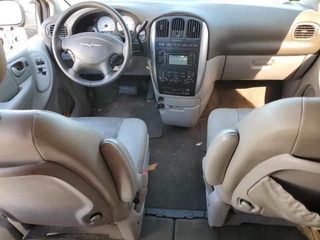 2007 Chrysler Town & Country Touring