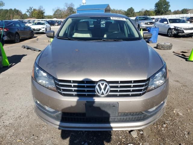 2015 Volkswagen Passat SEL