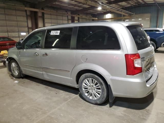 2012 Chrysler Town & Country Touring L