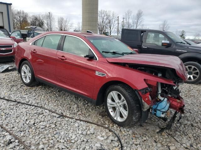 2018 Ford Taurus SEL