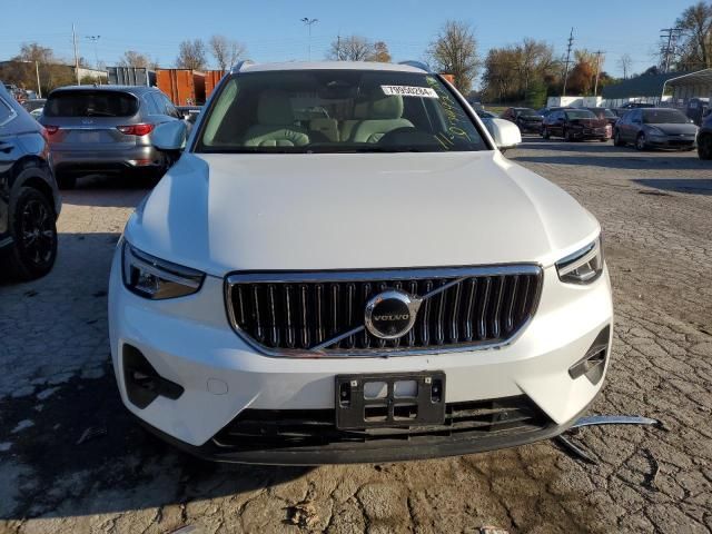 2023 Volvo XC40 Plus