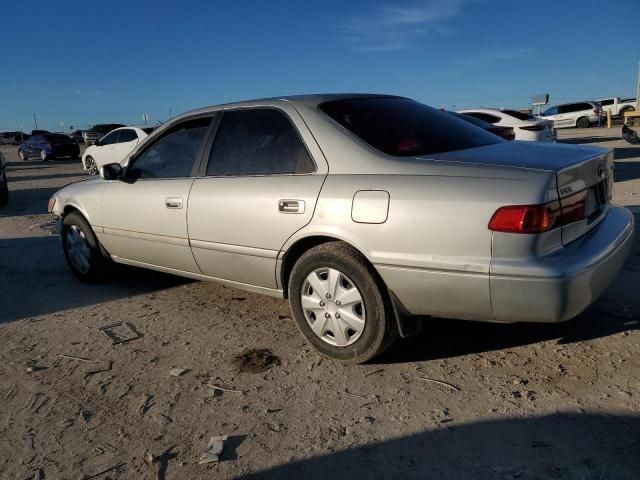 2000 Toyota Camry LE