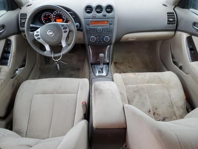 2010 Nissan Altima Base