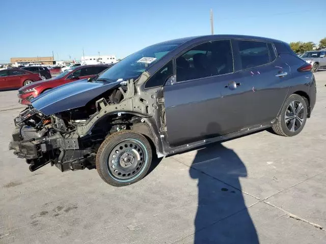 2020 Nissan Leaf SV Plus