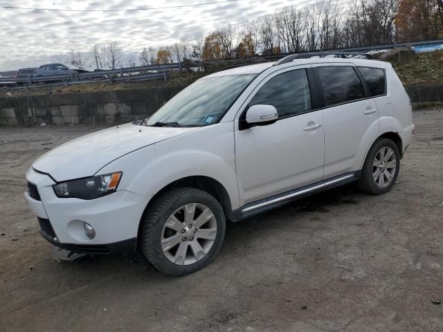 2013 Mitsubishi Outlander SE