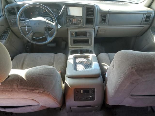 2004 Chevrolet Suburban C1500