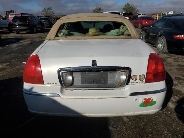 2003 Lincoln Town Car Cartier