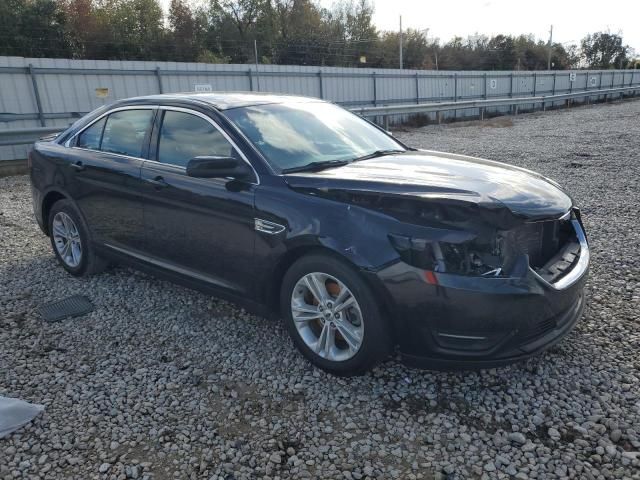 2016 Ford Taurus SEL