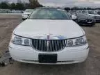 2001 Lincoln Town Car Executive