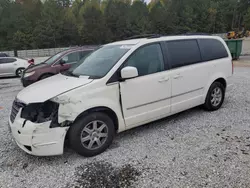 2010 Chrysler Town & Country Touring Plus en venta en Gainesville, GA