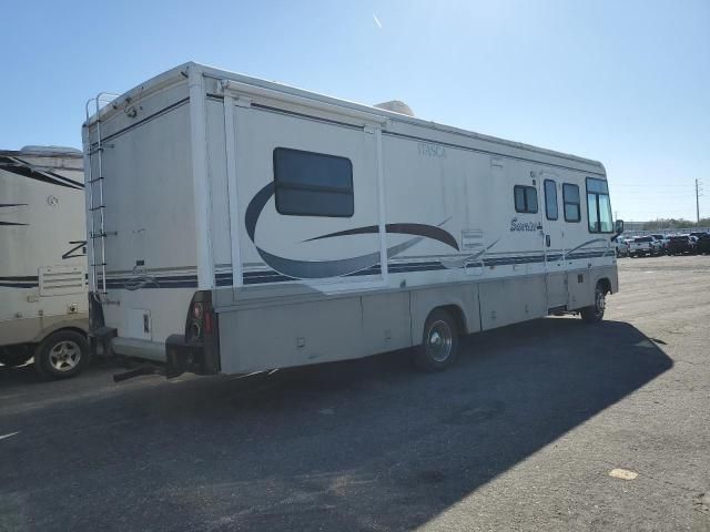 2004 Workhorse Custom Chassis Motorhome Chassis W22