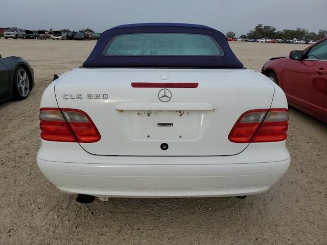 2000 Mercedes-Benz CLK 320