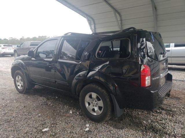 2006 Nissan Pathfinder LE