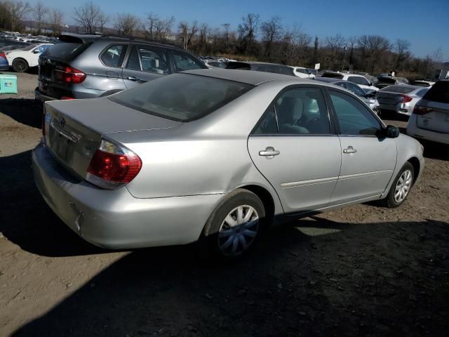 2005 Toyota Camry LE