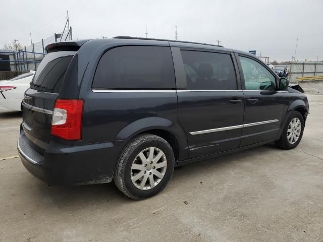 2013 Chrysler Town & Country Touring