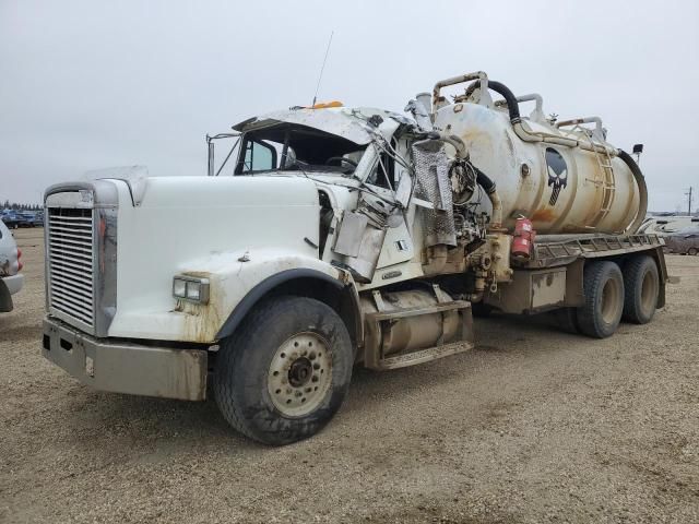 2001 Freightliner Conventional FLD120