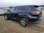 2016 Toyota Highlander LE