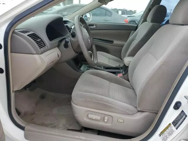 2005 Toyota Camry LE