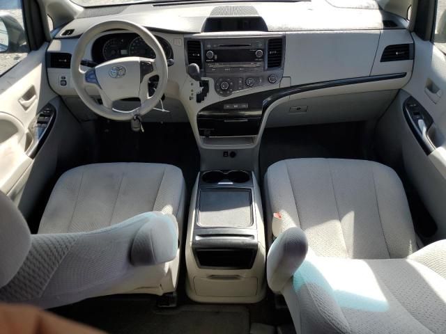 2012 Toyota Sienna LE